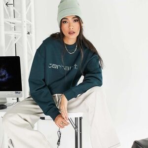 Carhartt WIP relaxed sweatshirt with logo in Green